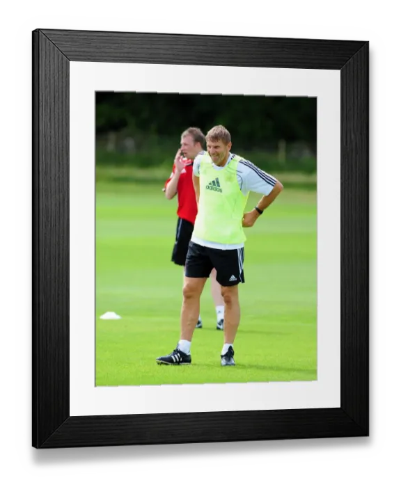 Framed Print : Bristol City First Team: 10-11 Pre-Season Training Framed Print : Bristol City First Team: 10-11 Pre-Season Training