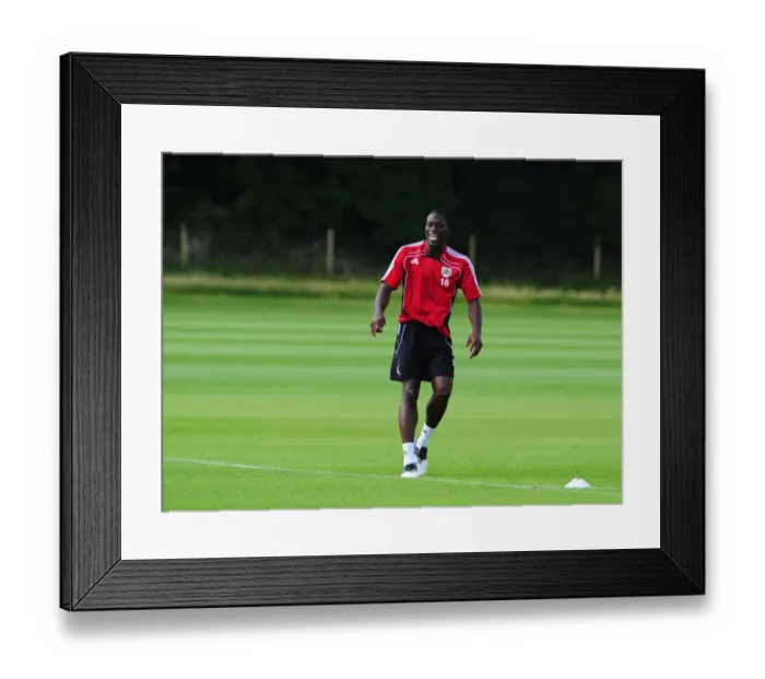 Framed Print : Bristol Citys John Akinde Framed Print : Bristol Citys John Akinde