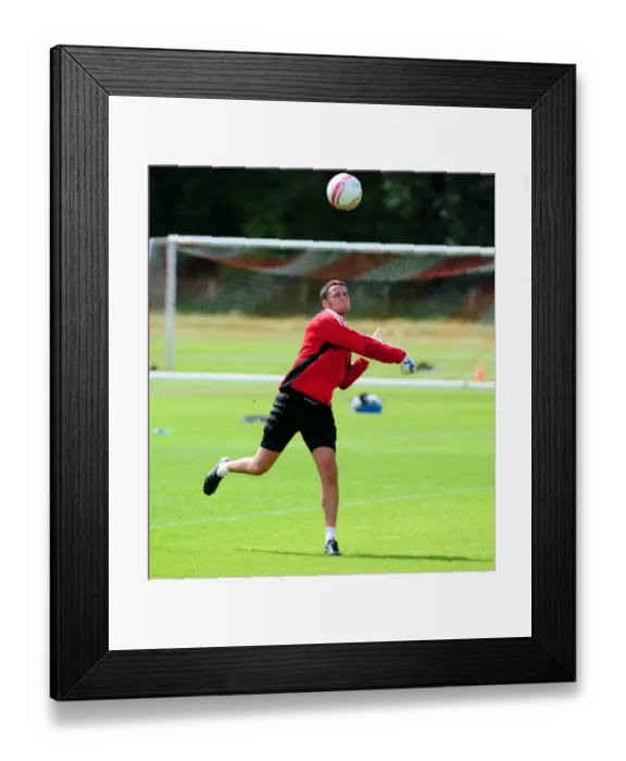 Framed Print : Stephen Henderson: Focused at Bristol City FC Pre-Season Training Framed Print : Stephen Henderson: Focused at Bristol City FC Pre-Season Training