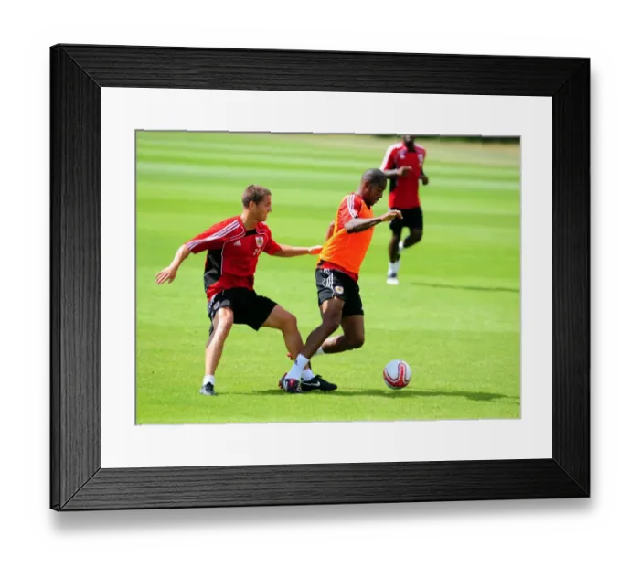 Framed Print : Intense Training Clash: Marvin Elliott vs. Danny Ball (Bristol City) Framed Print : Intense Training Clash: Marvin Elliott vs. Danny Ball (Bristol City)