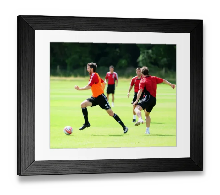 Framed Print : Bristol Citys Cole Skuse challenges for the ball with Bristol Citys Jamie McAllister Framed Print : Bristol Citys Cole Skuse challenges for the ball with Bristol Citys Jamie McAllister