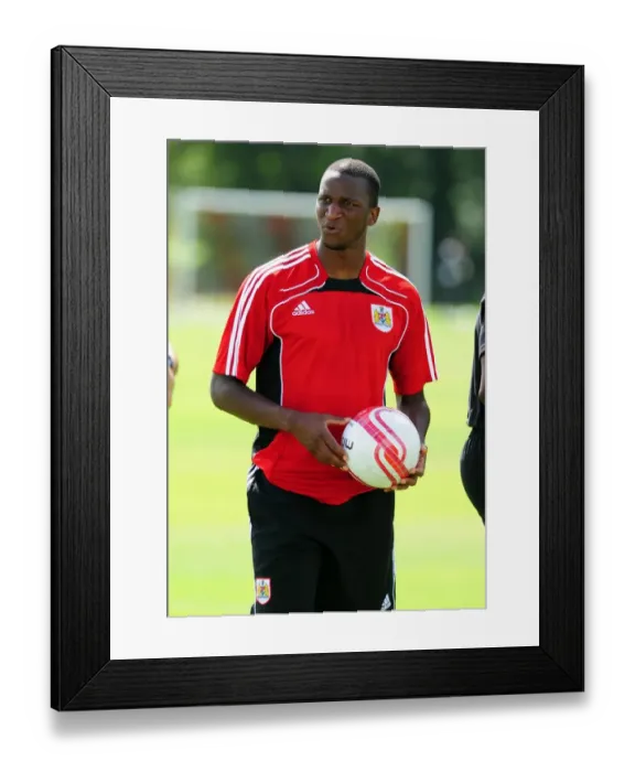 Framed Print : Bristol City's Newest Recruit, Kalifa Cisse, in Pre-Season Training Framed Print : Bristol City's Newest Recruit, Kalifa Cisse, in Pre-Season Training