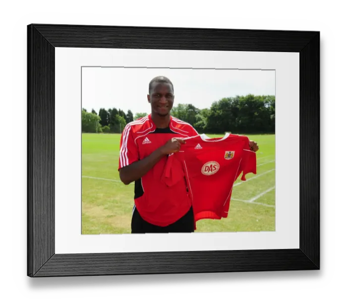 Framed Print : Bristol City FC: New Signing Kalifa Cisse Kicks Off Pre-Season Training Framed Print : Bristol City FC: New Signing Kalifa Cisse Kicks Off Pre-Season Training