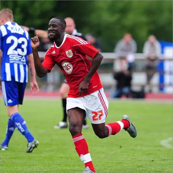 Adomah's Thrilling Goal Celebration: Bristol City's Triumph at IFK Gothenburg