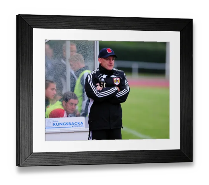 Framed Print : Steve Coppell at IFK Gothenburg: Manager of Bristol City Football Club Framed Print : Steve Coppell at IFK Gothenburg: Manager of Bristol City Football Club