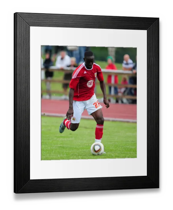 Framed Print : Bristol Citys Albert Adomah Framed Print : Bristol Citys Albert Adomah
