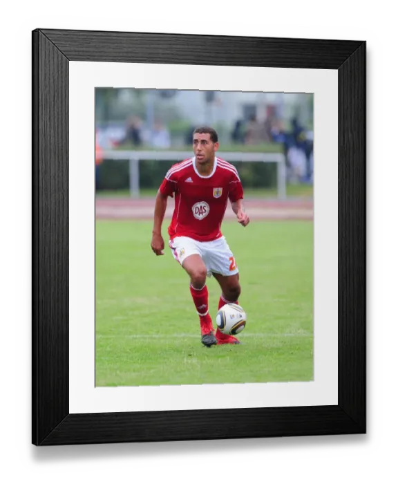 Framed Print : Lewin Nyatanga in Action for Bristol City against IFK Gothenburg