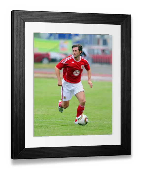 Framed Print : Jamie McAllister in Action for Bristol City: IFK Gothenburg Clash Framed Print : Jamie McAllister in Action for Bristol City: IFK Gothenburg Clash