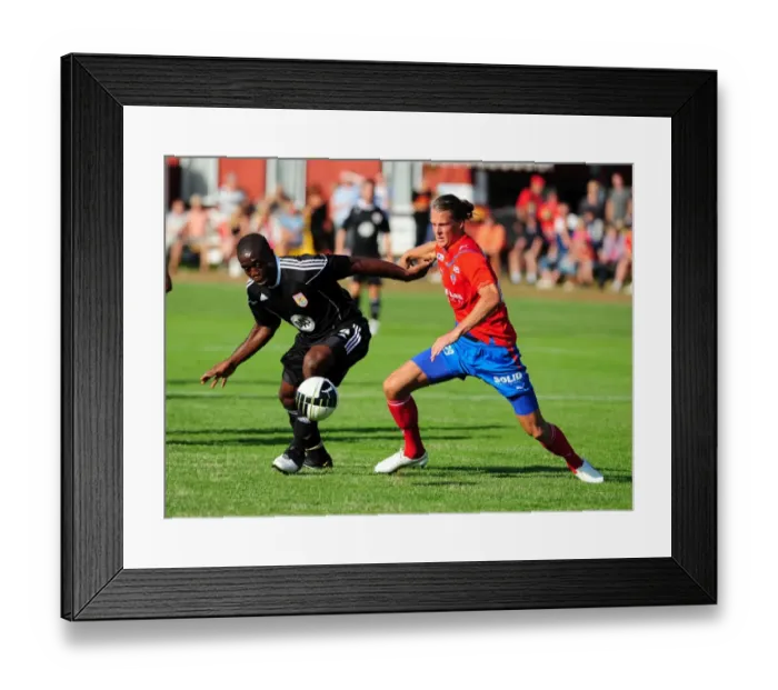 Framed Print : John Akinde Fights for Possession: Helsingborgs IF vs. Bristol City Framed Print : John Akinde Fights for Possession: Helsingborgs IF vs. Bristol City