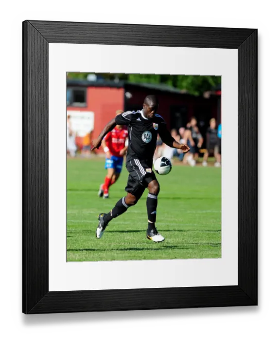 Framed Print : Bristol Citys John Akinde Framed Print : Bristol Citys John Akinde