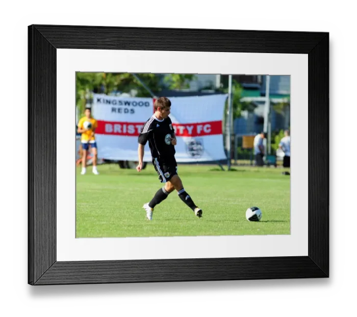 Framed Print : Joe Edwards in Action: Bristol City vs Helsingborgs IF Framed Print : Joe Edwards in Action: Bristol City vs Helsingborgs IF