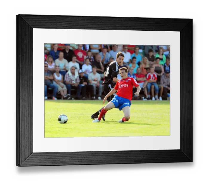 Framed Print : Bristol City's Cole Skuse in Action: Bristol City vs Helsingborgs IF Framed Print : Bristol City's Cole Skuse in Action: Bristol City vs Helsingborgs IF