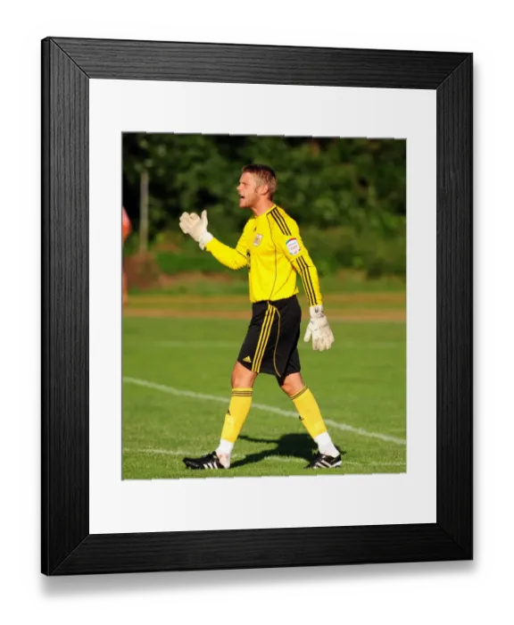 Framed Print : Bristol City Goalkeeper, Dean Gerken