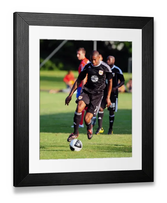 Framed Print : Bristol Citys Marvin Elliott Framed Print : Bristol Citys Marvin Elliott
