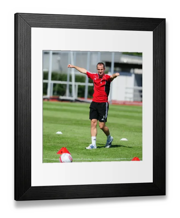 Framed Print : Bristol City Captain, Louis Carey Framed Print : Bristol City Captain, Louis Carey