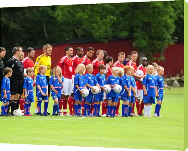 Bristol City line up before the game