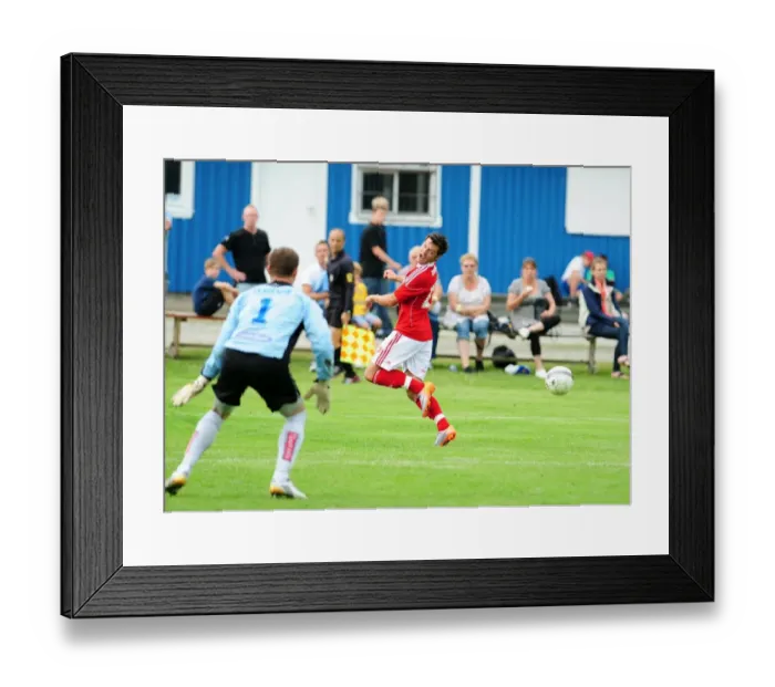 Framed Print : Bristol Citys Ivan Sproules back heel cross sets up Bristol Citys John Akinde to score Framed Print : Bristol Citys Ivan Sproules back heel cross sets up Bristol Citys John Akinde to score