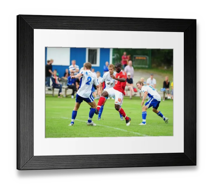 Framed Print : Bristol Citys John Akinde scores Framed Print : Bristol Citys John Akinde scores