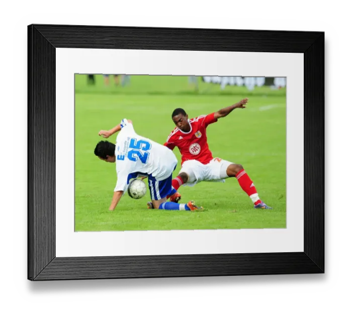 Framed Print : Bristol Citys Marlon Jackson battles for the ball