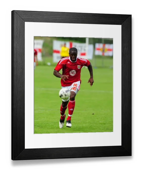 Framed Print : Bristol Citys John Akinde Framed Print : Bristol Citys John Akinde