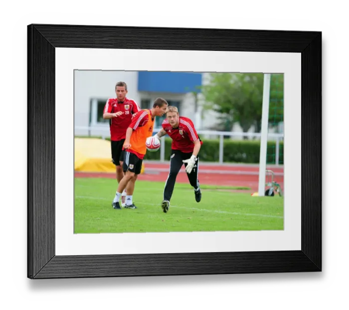 Framed Print : Dean Gerken in Focus: Intense Training with Bristol City FC Framed Print : Dean Gerken in Focus: Intense Training with Bristol City FC