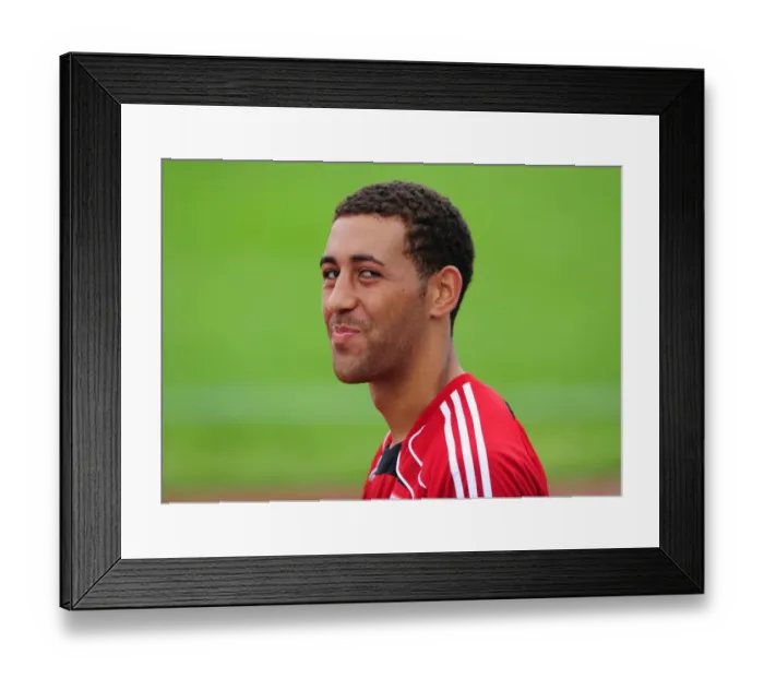 Framed Print : Bristol City's Lewin Nyatanga in Deep Focus: Training Intensity