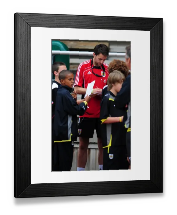 Framed Print : Bristol Citys Cole Skuse signs autographs