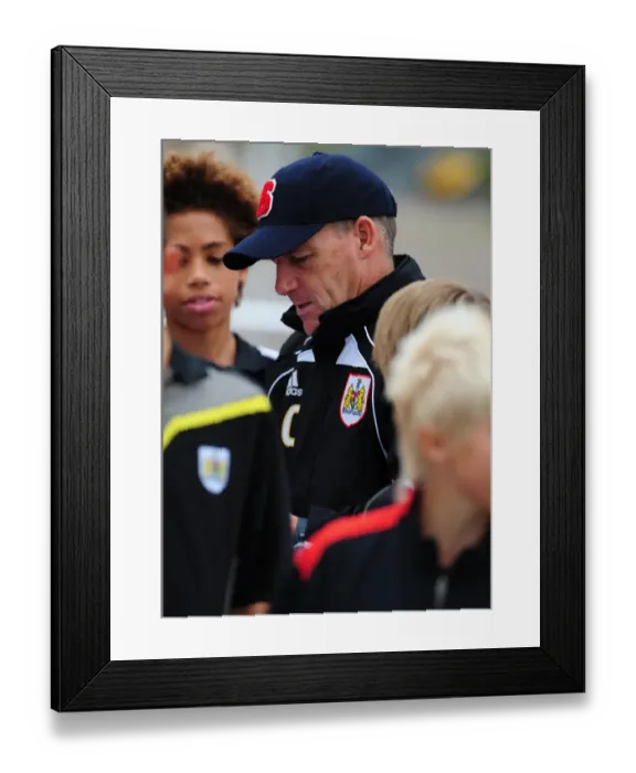 Framed Print : Steve Coppell Interacts with Bristol City Academy Players: Autograph Signing Session Framed Print : Steve Coppell Interacts with Bristol City Academy Players: Autograph Signing Session