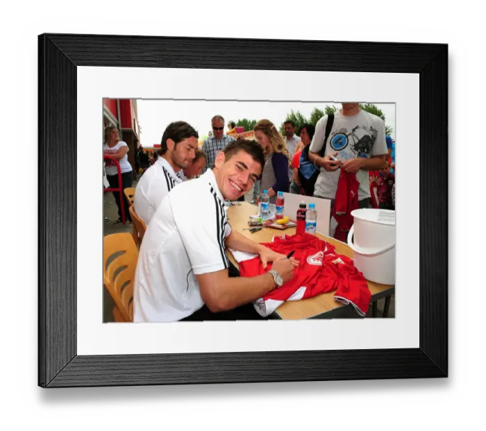 Framed Print : Bristol City Open Day: A Glimpse into the 2010-11 First Team Season Framed Print : Bristol City Open Day: A Glimpse into the 2010-11 First Team Season