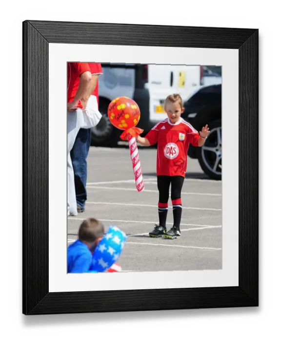 Framed Print : Bristol City Open Day 2010-2011: A Behind-the-Scenes Look at the First Team Season Framed Print : Bristol City Open Day 2010-2011: A Behind-the-Scenes Look at the First Team Season