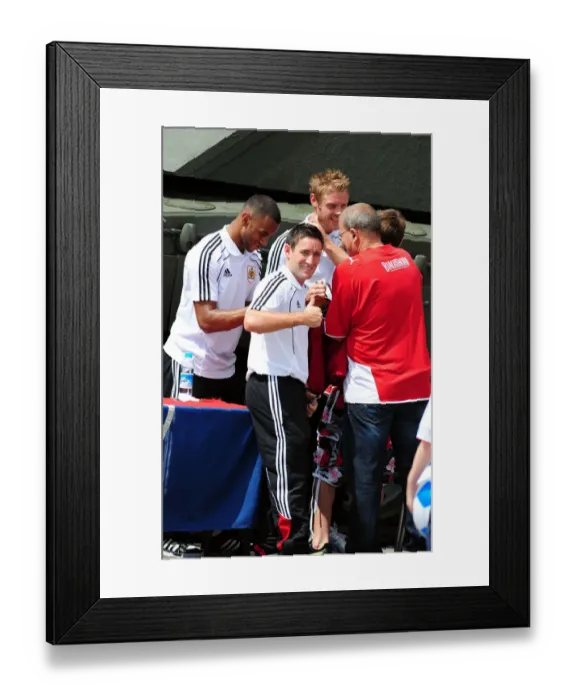 Framed Print : Behind the Scenes: 2010-11 Bristol City First Team Open Day