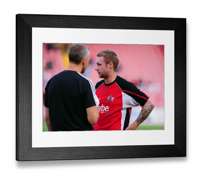 Framed Print : Bristol City Assistant Manager, Keith Millen with former Bristol City player David Noble