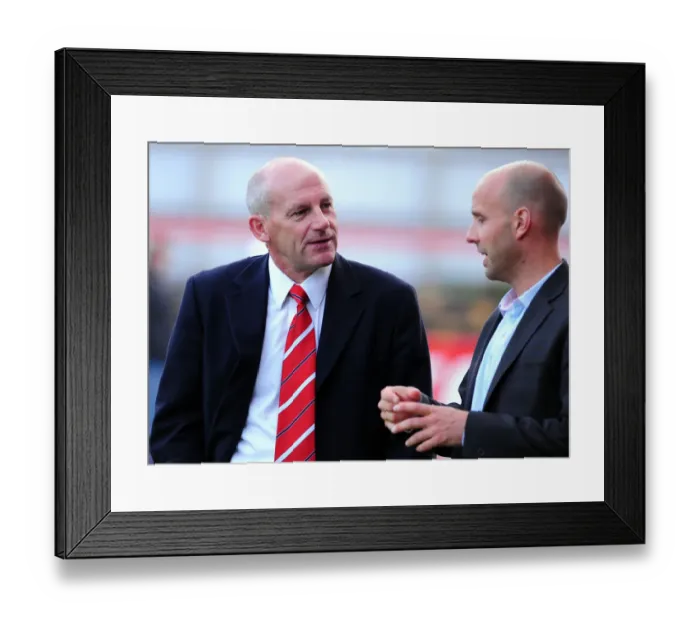 Framed Print : Steve Coppell: Bristol City Manager in Action at Exeter City