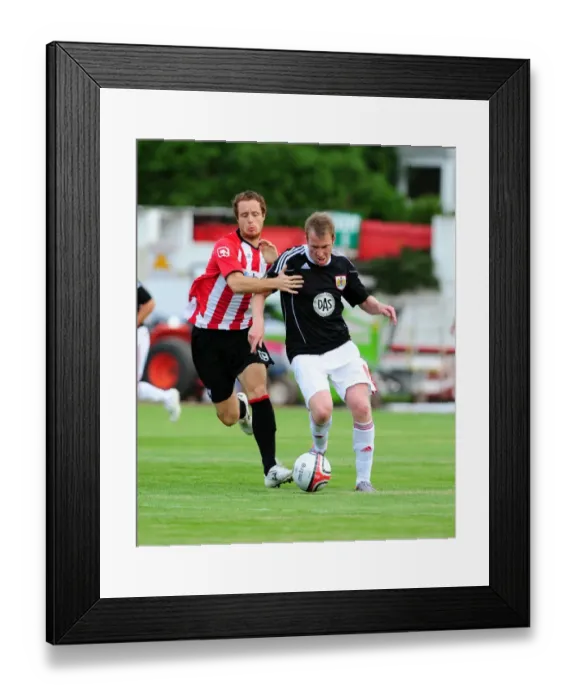Framed Print : David Clarkson vs. Ryan Harley: Intense Battle for Ball Possession Framed Print : David Clarkson vs. Ryan Harley: Intense Battle for Ball Possession