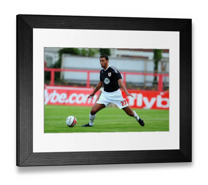 Framed Print : Bristol Citys Lewin Nyatanga
