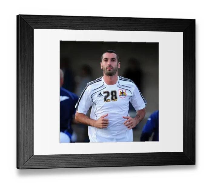 Framed Print : Bristol City's Tom Williams in Action: Torquay Training Session