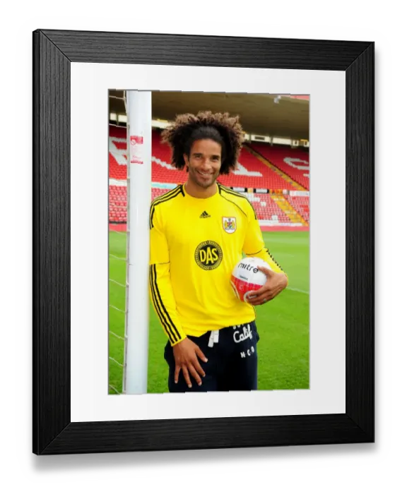 Framed Print : David James Joins Bristol City: English Goalkeeping Legend Signs On