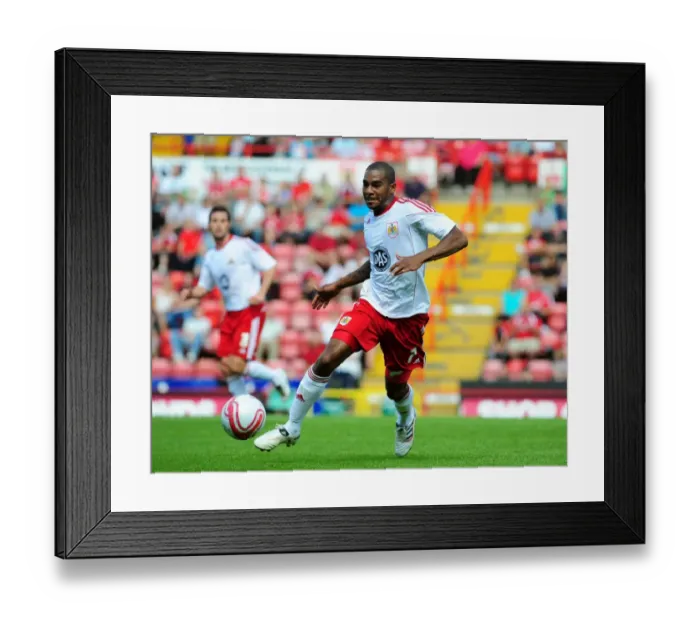 Framed Print : Marvin Elliott in Action: Championship Showdown - Bristol City vs Blackpool at Ashton Gate Stadium (2010) Framed Print : Marvin Elliott in Action: Championship Showdown - Bristol City vs Blackpool at Ashton Gate Stadium (2010)