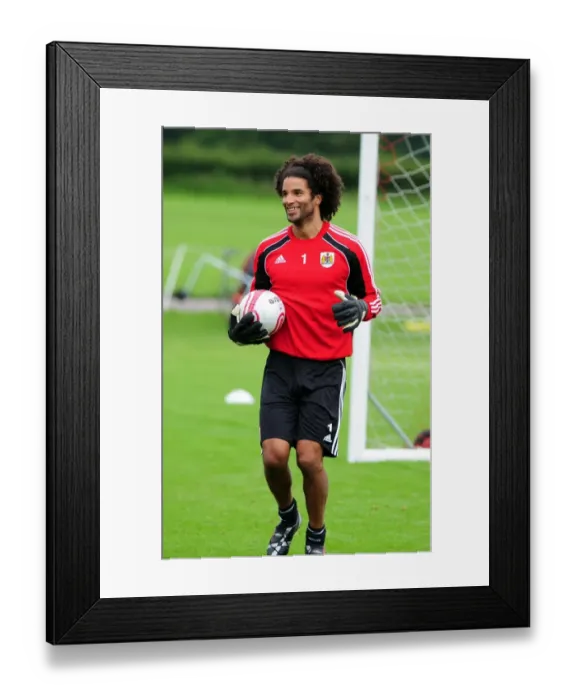 Framed Print : David James Kicks Off New Chapter at Bristol City: Legendary Goalkeeper's First Training Session Framed Print : David James Kicks Off New Chapter at Bristol City: Legendary Goalkeeper's First Training Session