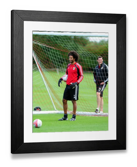 Framed Print : David James: England's No.1 Begins New Journey at Bristol City - First Training Day Framed Print : David James: England's No.1 Begins New Journey at Bristol City - First Training Day