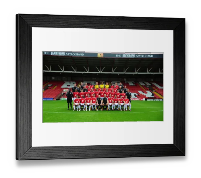 Framed Print : Bristol City FC 2016-2017: The Squad and Management Team Framed Print : Bristol City FC 2016-2017: The Squad and Management Team