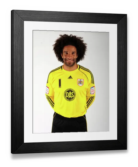 Framed Print : Bristol City Goalkeeper, David James Framed Print : Bristol City Goalkeeper, David James