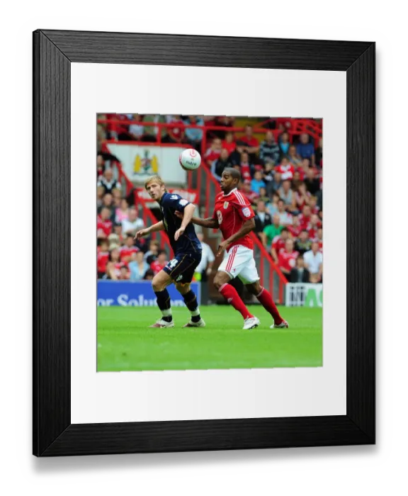 Framed Print : Bristol City vs Millwall: A Football Showdown - Season 10-11 Framed Print : Bristol City vs Millwall: A Football Showdown - Season 10-11