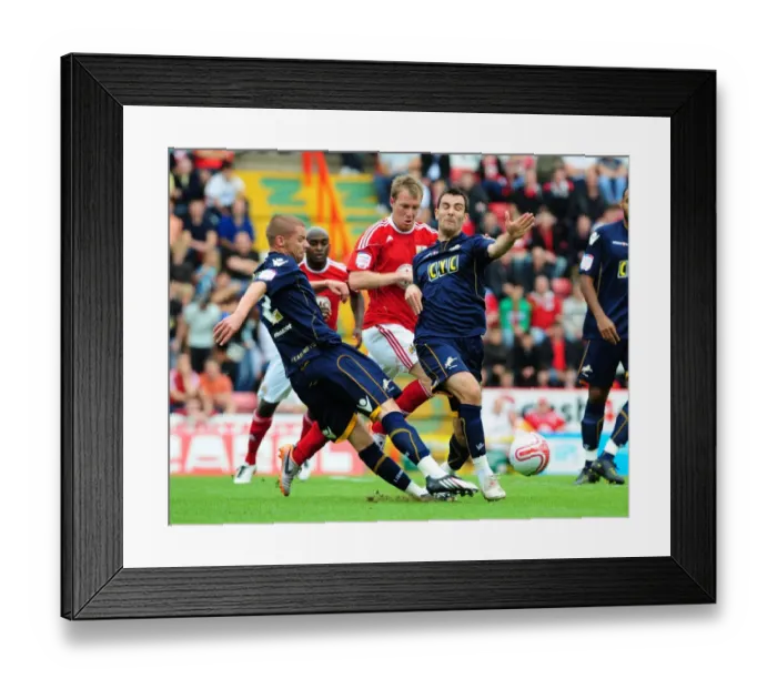 Framed Print : Bristol City vs Millwall: A Football Showdown - Season 10-11 Framed Print : Bristol City vs Millwall: A Football Showdown - Season 10-11