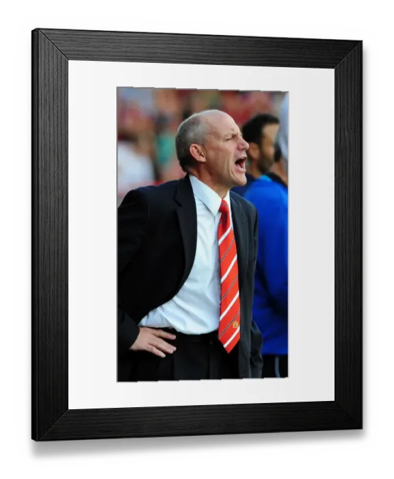 Framed Print : Bristol City vs Millwall: A Football Showdown - Season 10-11 Framed Print : Bristol City vs Millwall: A Football Showdown - Season 10-11