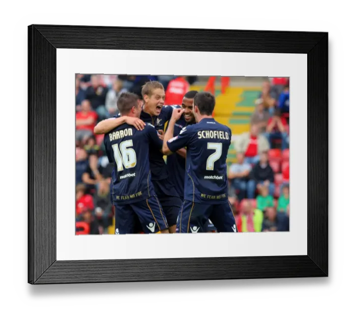 Framed Print : Bristol City vs Millwall: A Football Showdown - Season 10-11 Framed Print : Bristol City vs Millwall: A Football Showdown - Season 10-11