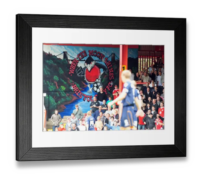 Framed Print : Bristol City vs Millwall: A Football Showdown - Season 10-11 Framed Print : Bristol City vs Millwall: A Football Showdown - Season 10-11