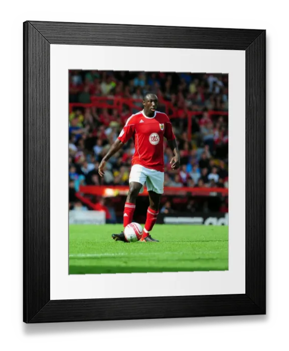 Framed Print : Bristol City vs Millwall: A Football Showdown - Season 10-11 Framed Print : Bristol City vs Millwall: A Football Showdown - Season 10-11