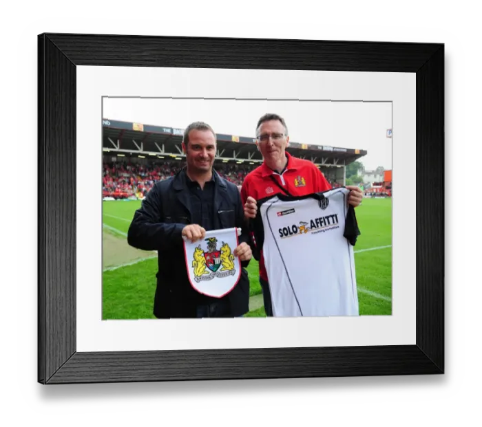 Framed Print : Showdown in Season 10-11: Bristol City vs Millwall Framed Print : Showdown in Season 10-11: Bristol City vs Millwall