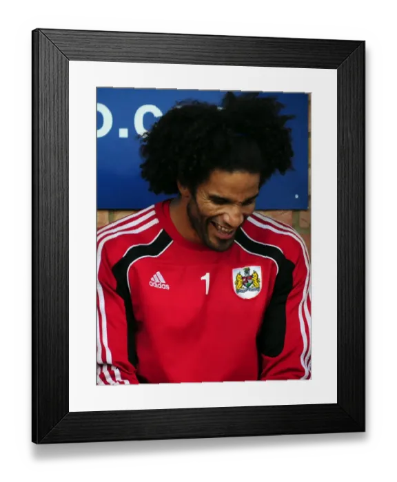 Framed Print : David James in Action: Carling Cup Showdown at Southend United (Bristol City vs. Southend United, 10 / 08 / 2010)